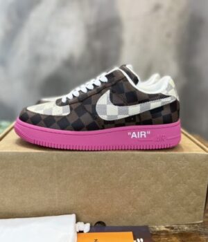 LV SNEAKER