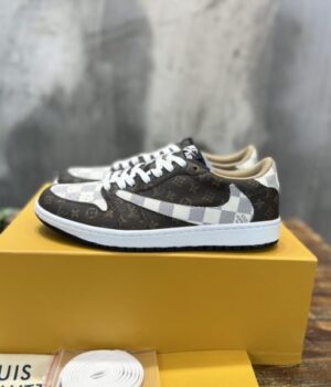 LV SNEAKER