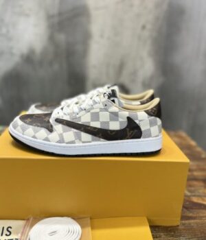 LV SNEAKER