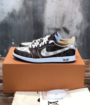 LV SNEAKER