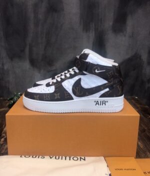 LV SNEAKER