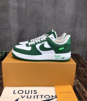 LV SNEAKER