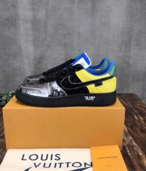 LV SNEAKER