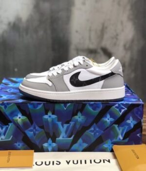 LV SNEAKER