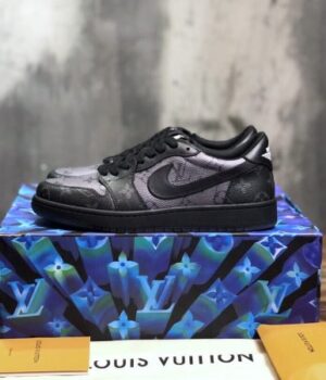 LV SNEAKER