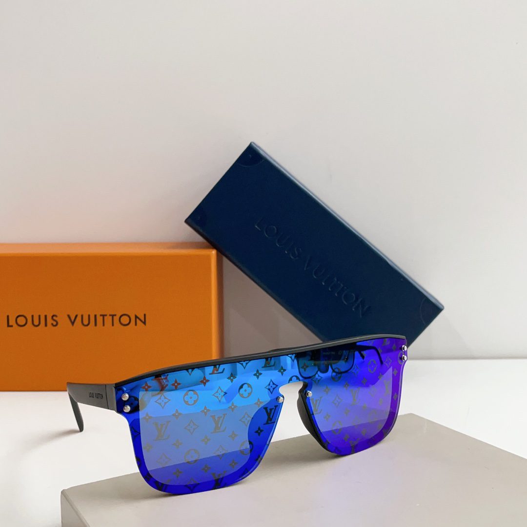LV SUNGLASSES - Image 5
