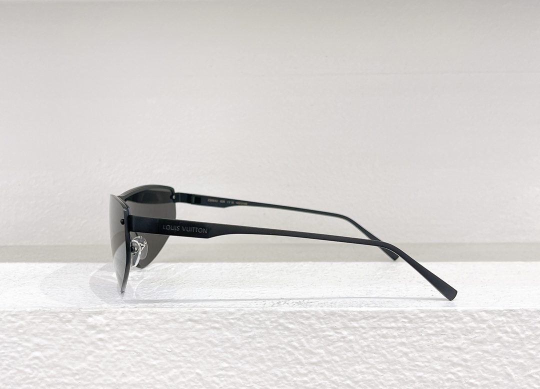 LV SUNGLASSES - Image 7