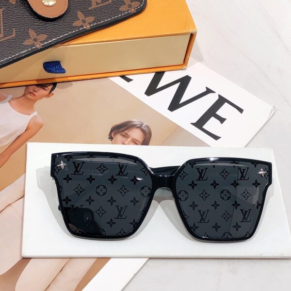 LV SUNGLASSES