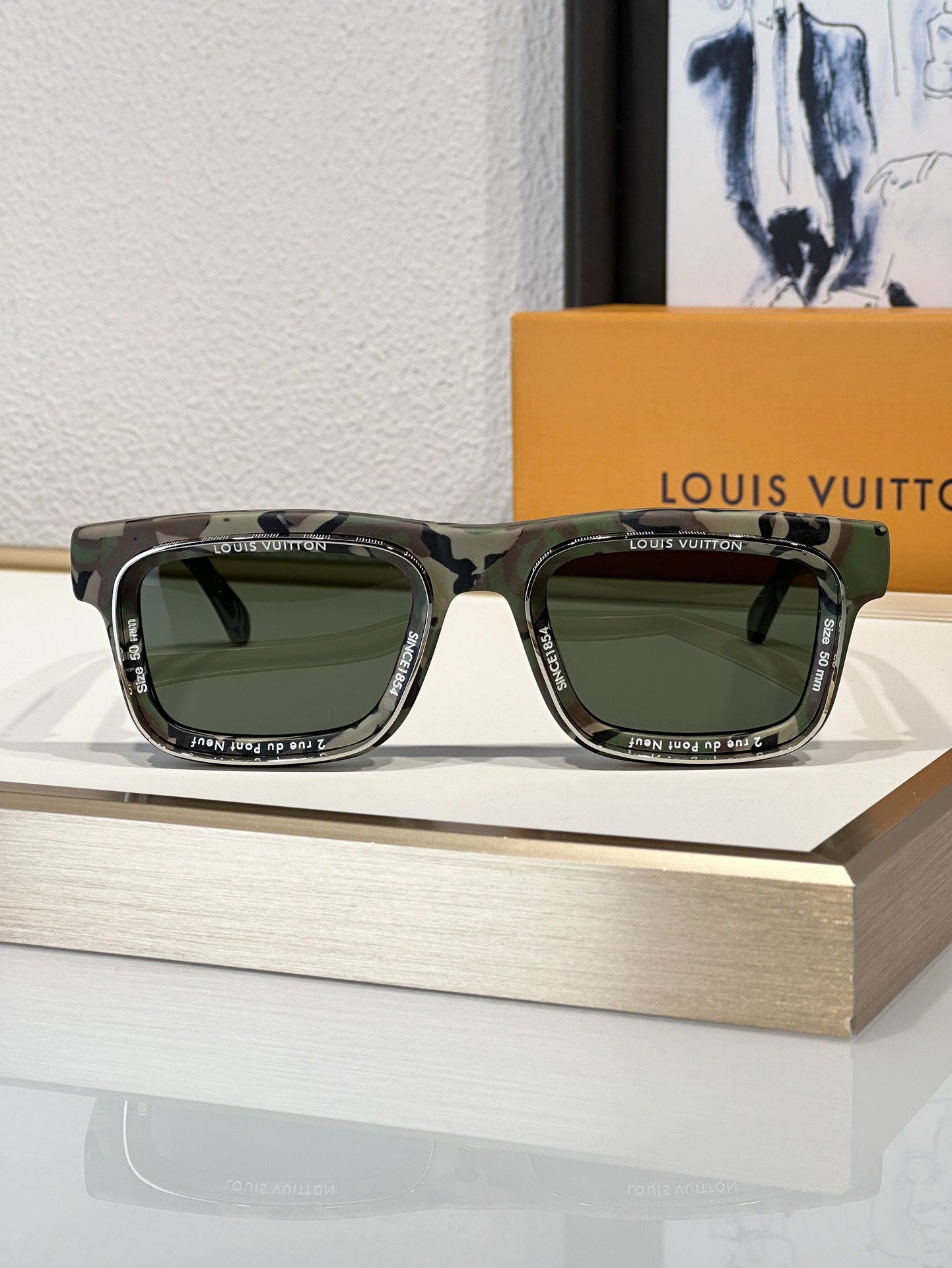 LV SUNGLASSES - Image 5