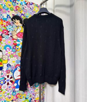 LV SWEATER