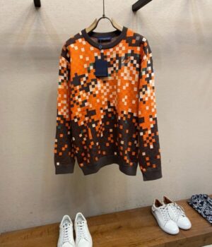 LV SWEATER