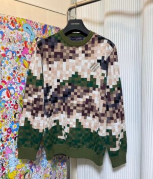 LV SWEATER