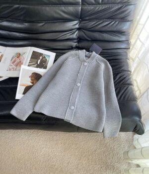 LV TOPS