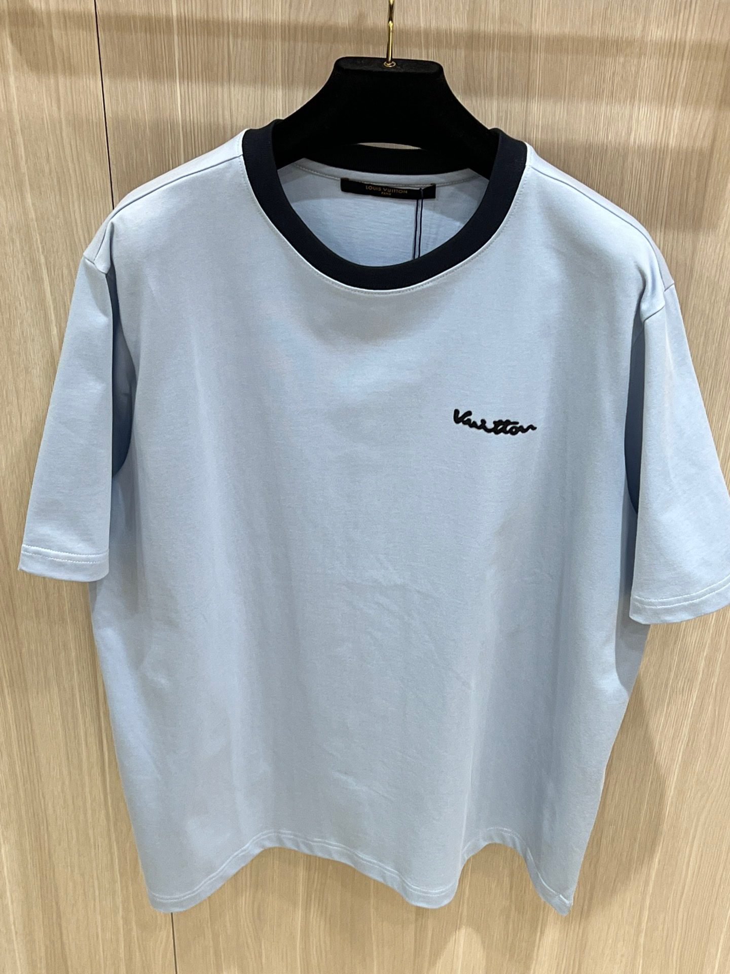 LV TSHIRT - Image 3