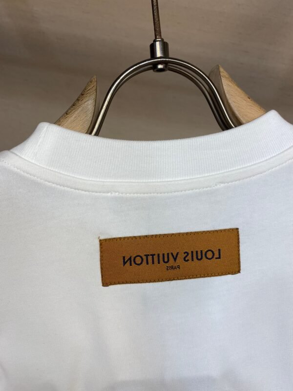 LV TSHIRT - Image 6