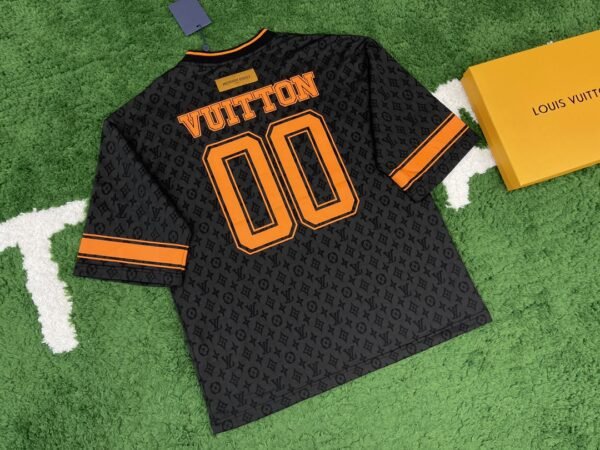 LV TSHIRT - Image 4