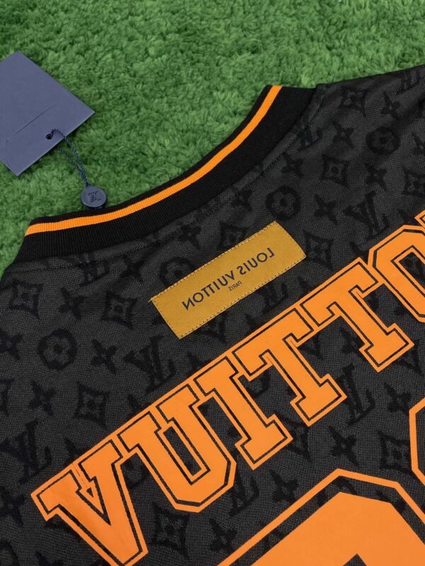 LV TSHIRT - Image 8