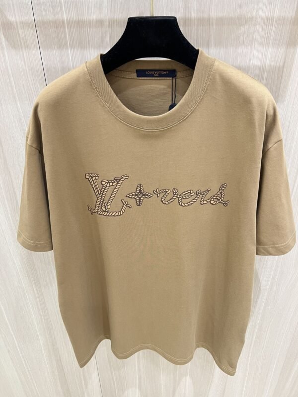 LV TSHIRT - Image 4