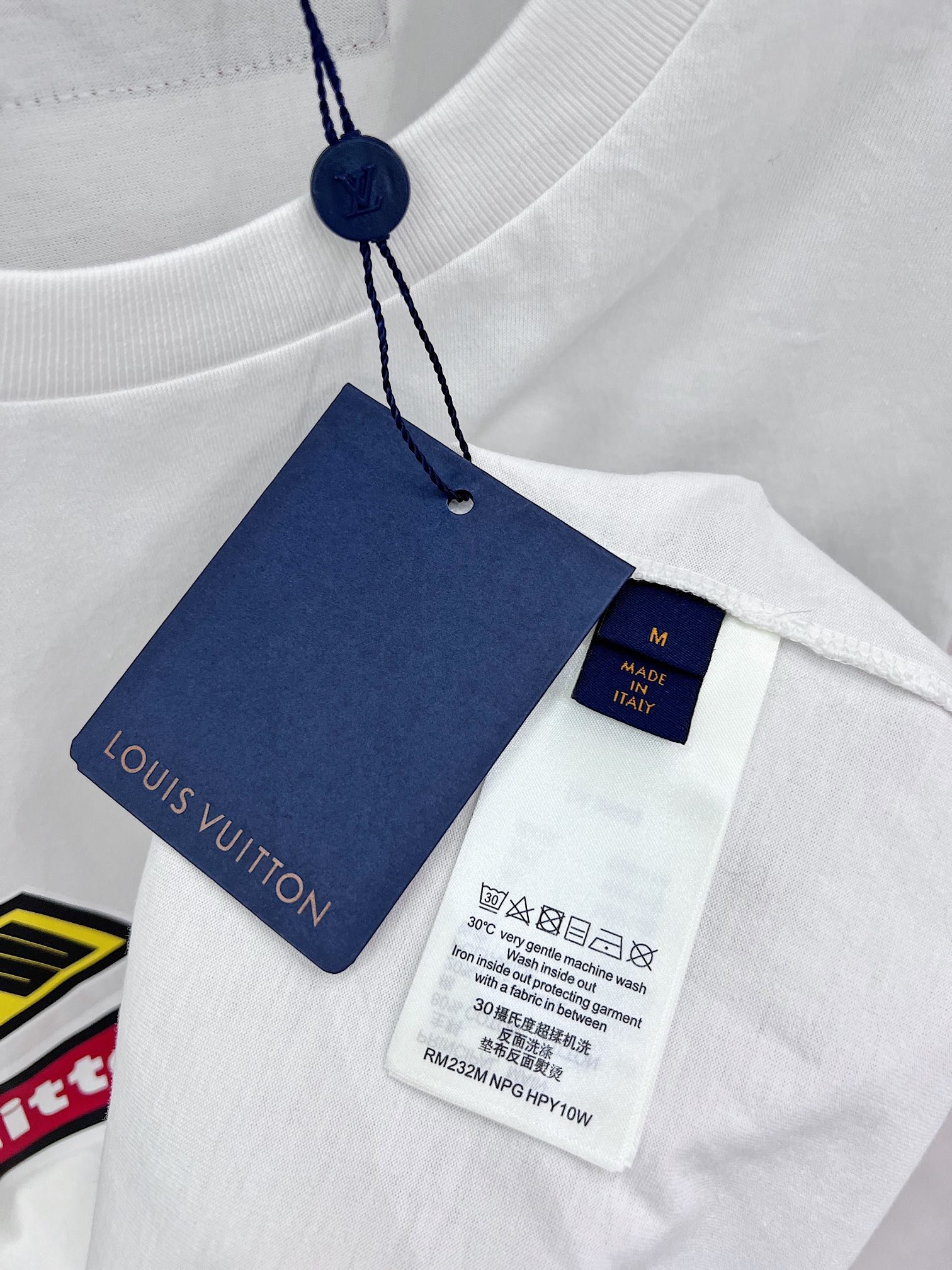 LV TSHIRT - Image 5