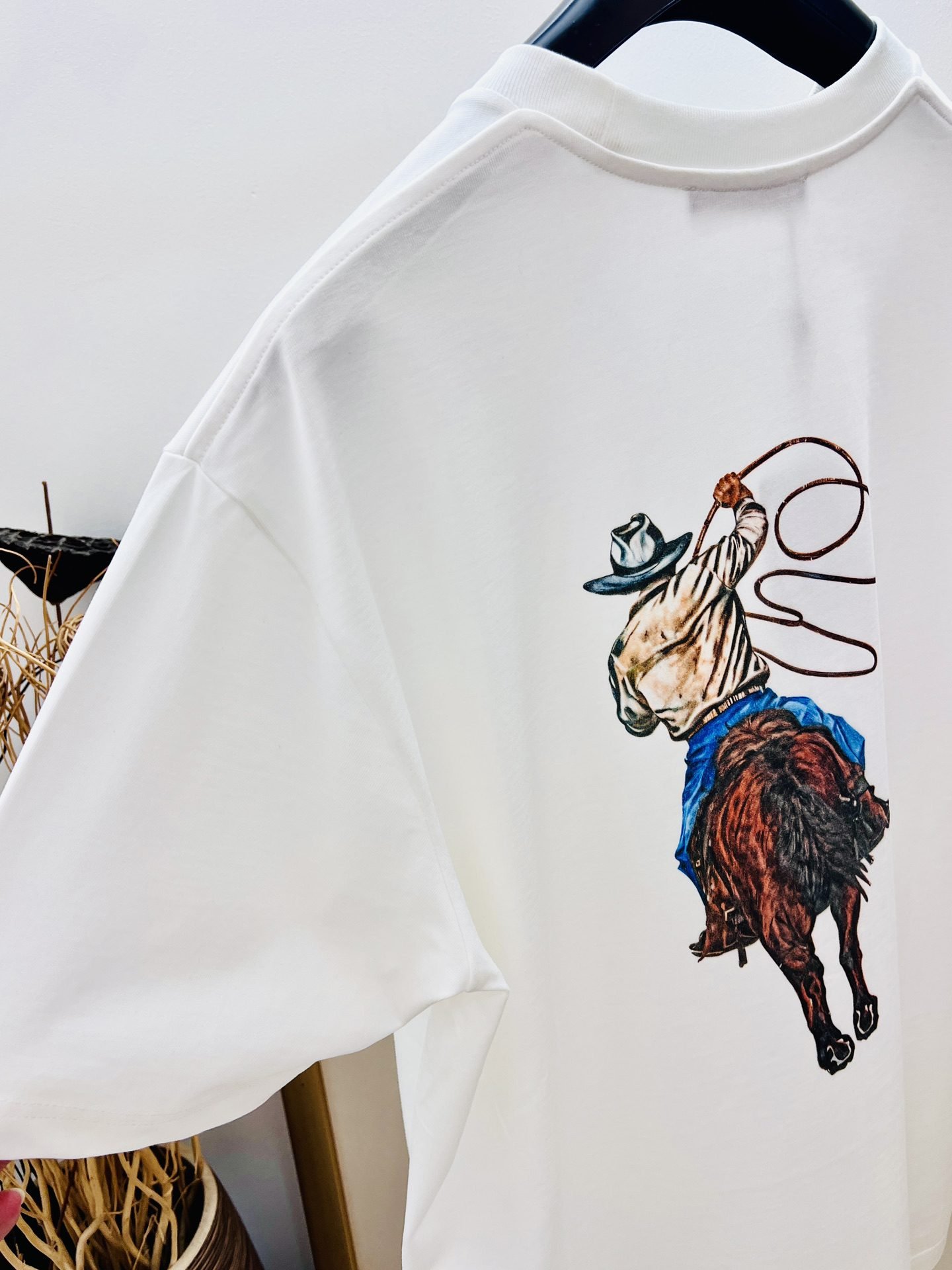 LV TSHIRT - Image 7