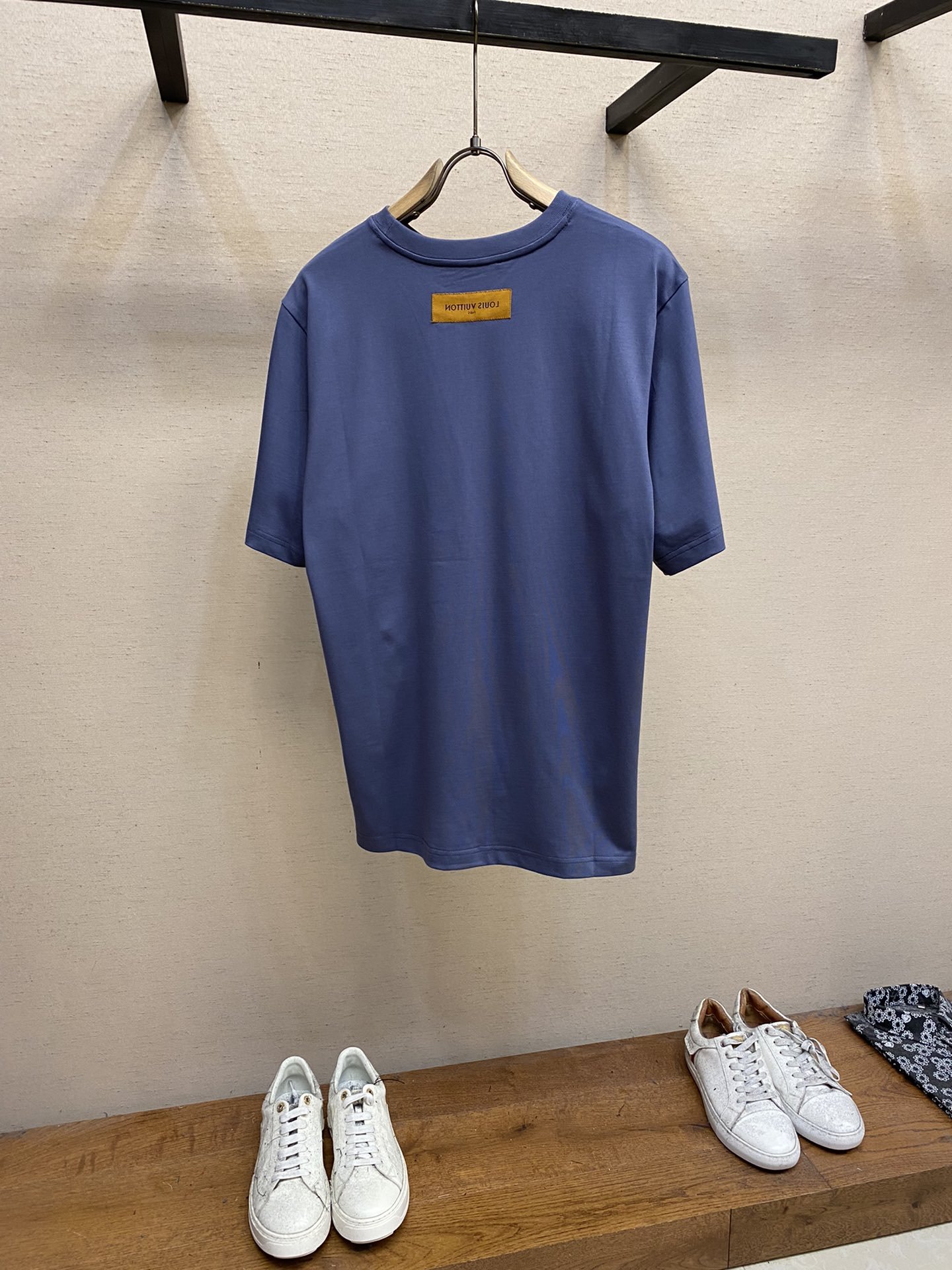 LV TSHIRT - Image 3