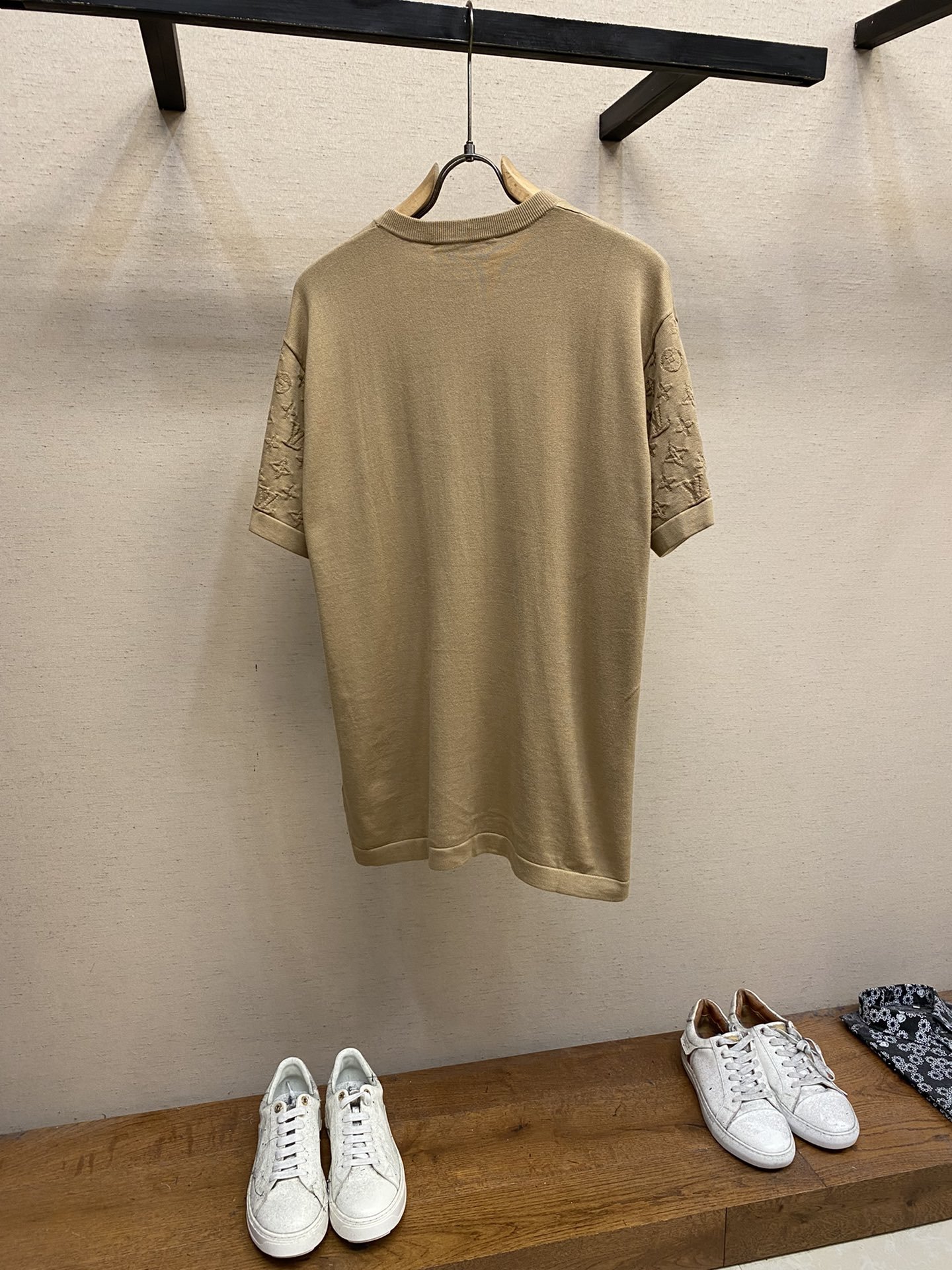 LV TSHIRT - Image 3