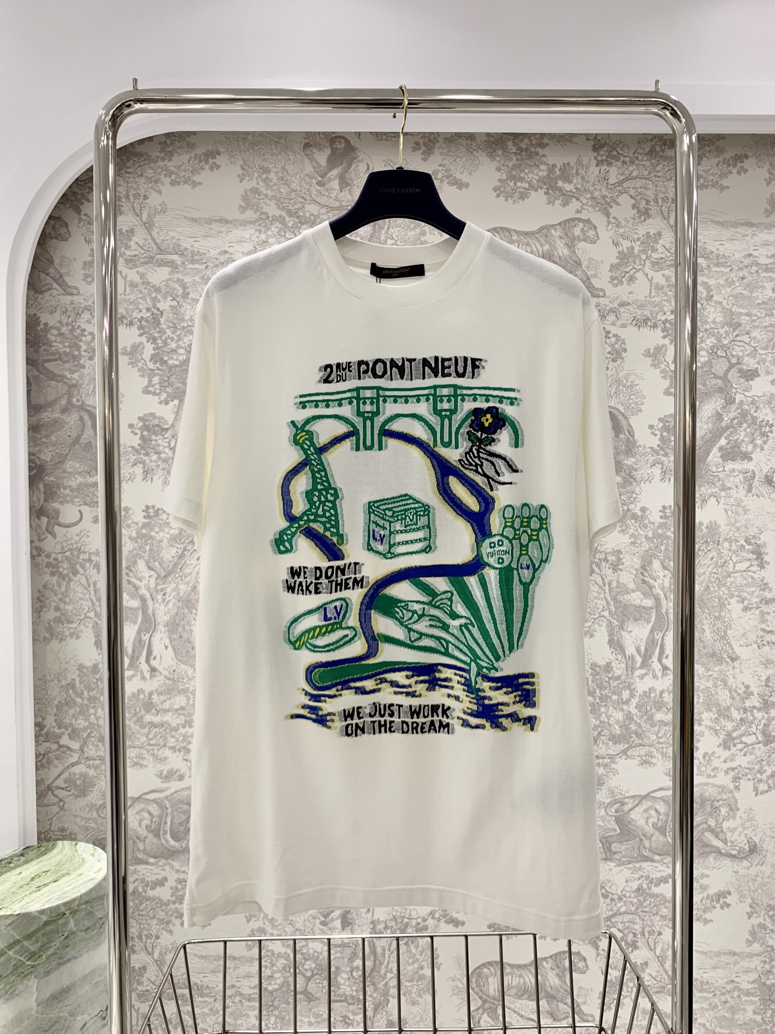 LV TSHIRT - Image 2