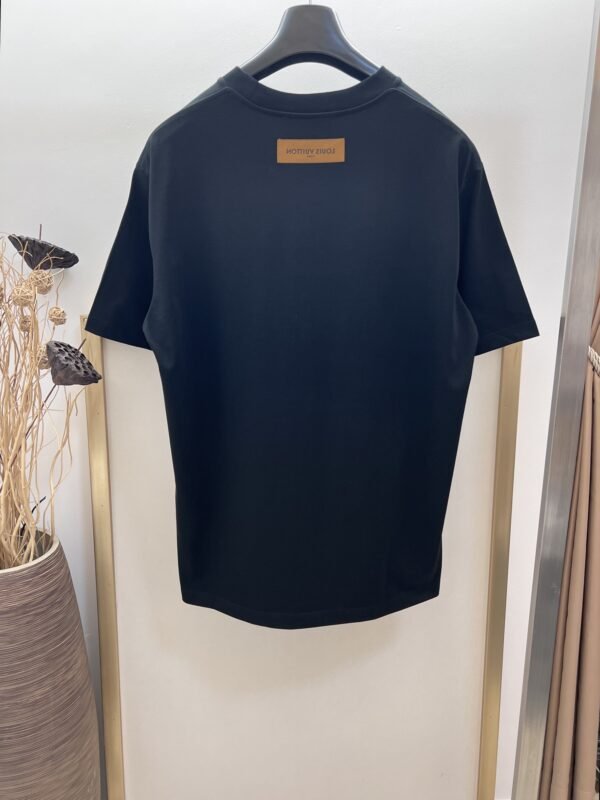 LV TSHIRT - Image 6
