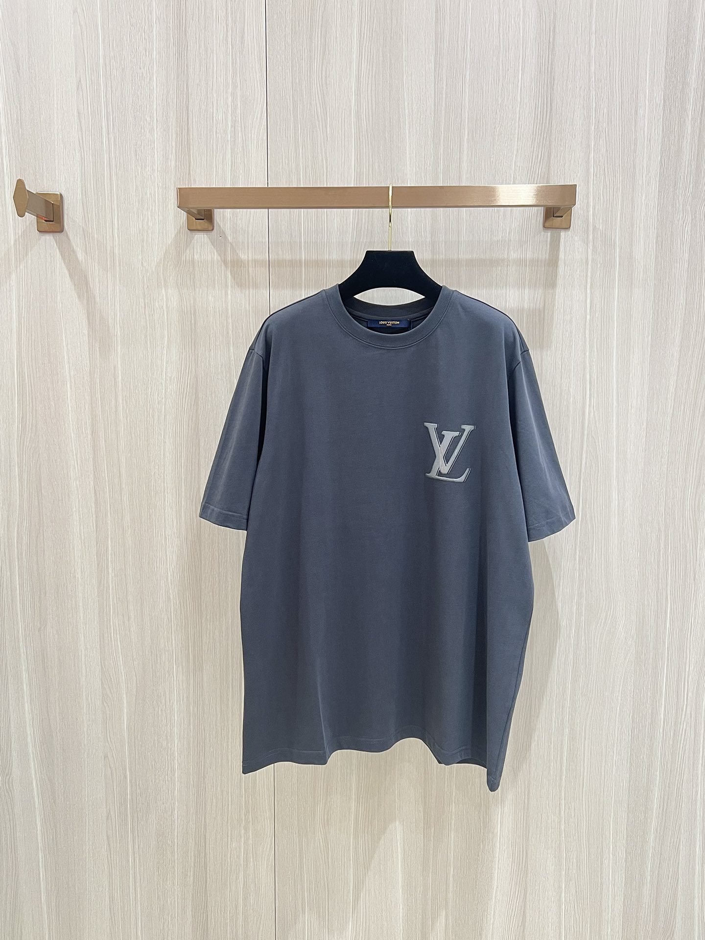 LV TSHIRT - Image 2