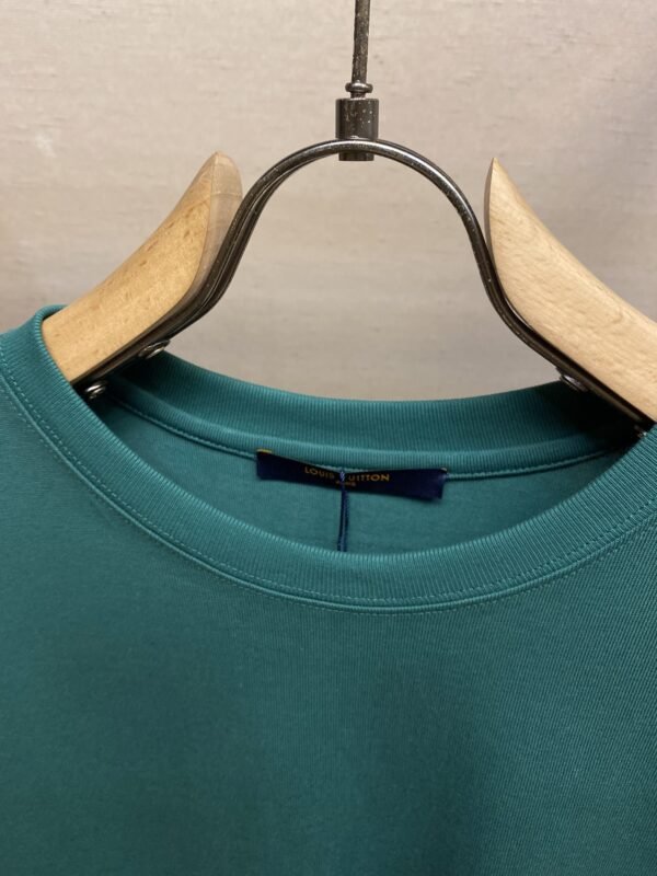 LV TSHIRT - Image 4
