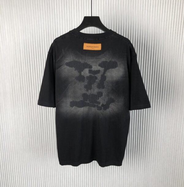 LV TSHIRT - Image 4