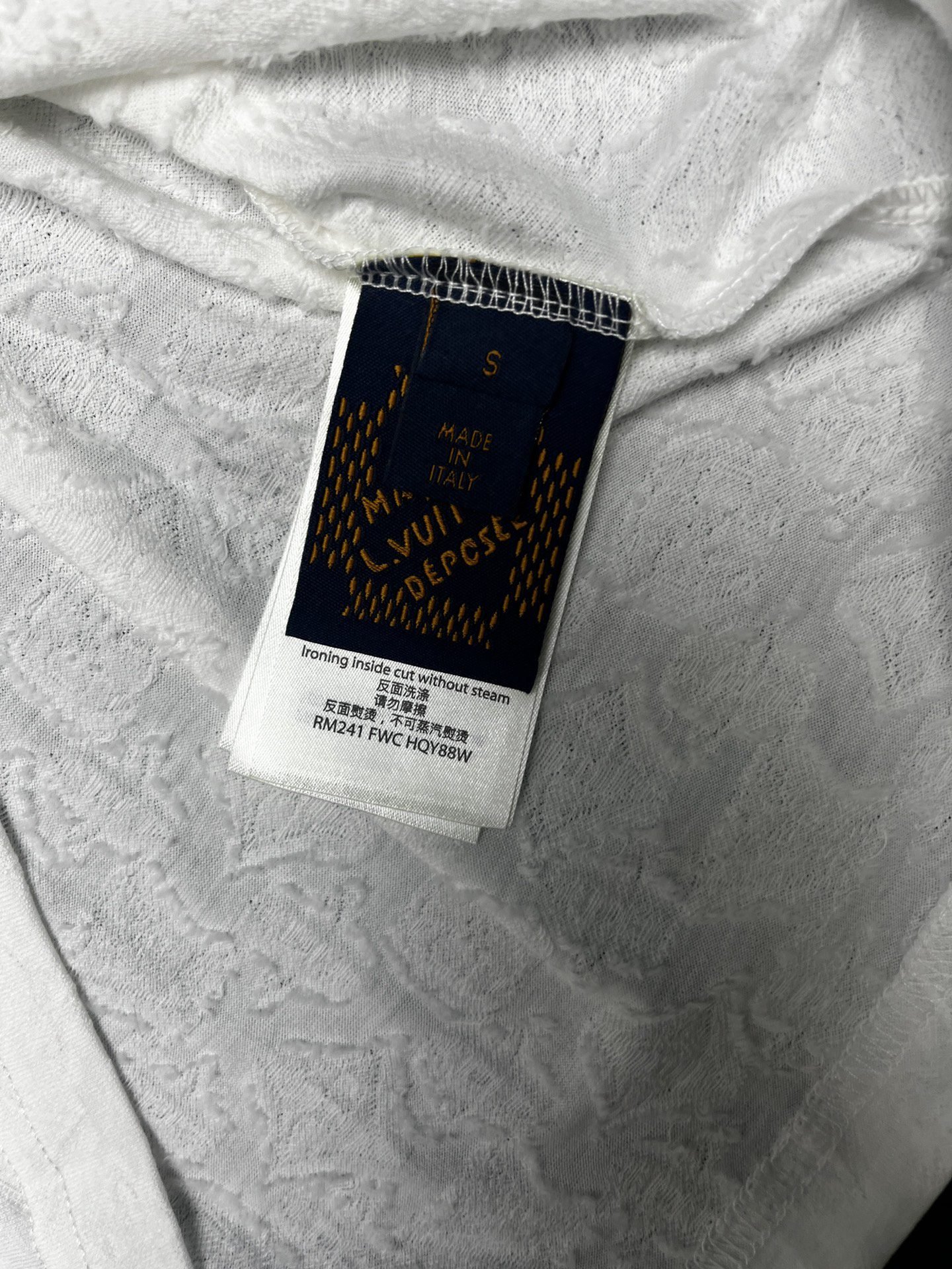 LV TSHIRT - Image 5