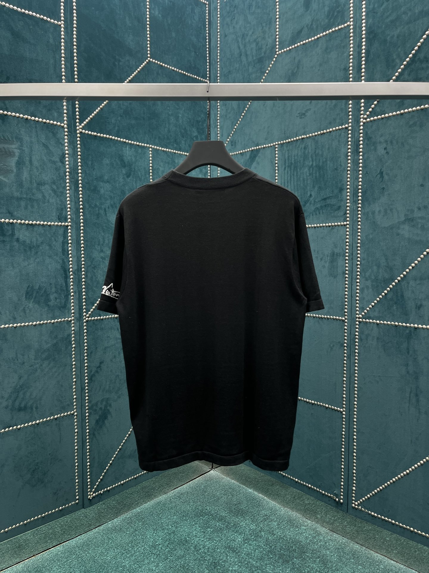 LV TSHIRT - Image 3