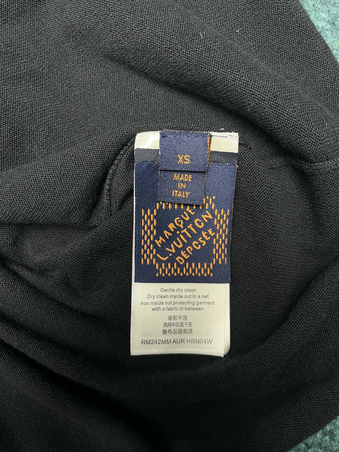 LV TSHIRT - Image 5