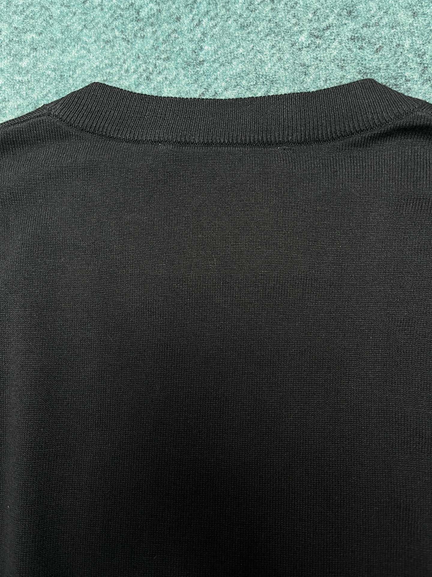 LV TSHIRT - Image 7
