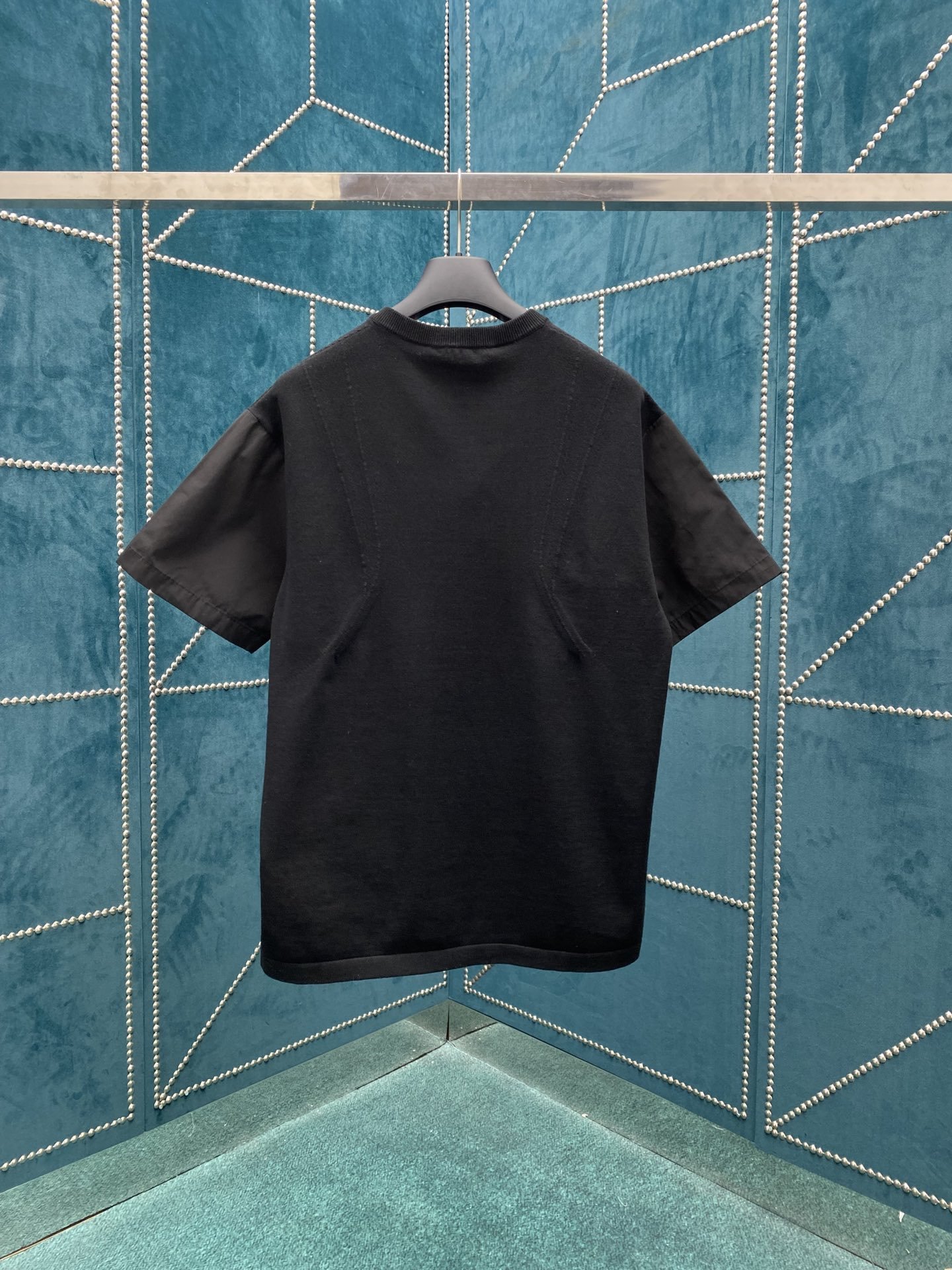 LV TSHIRT - Image 3