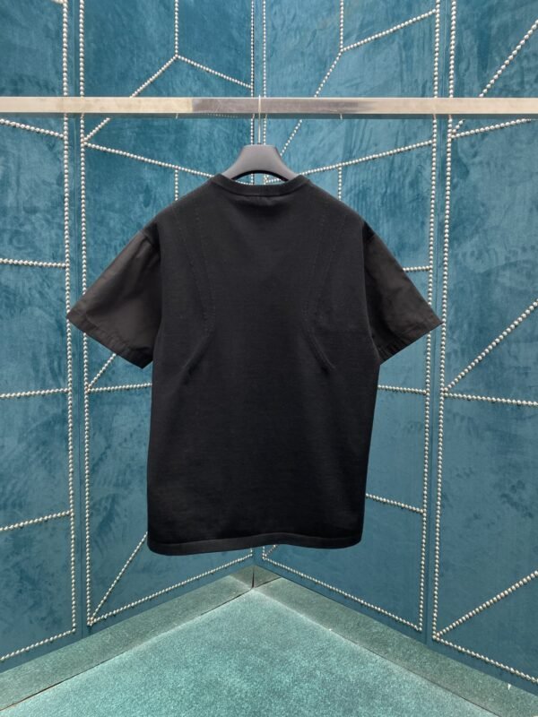 LV TSHIRT - Image 4