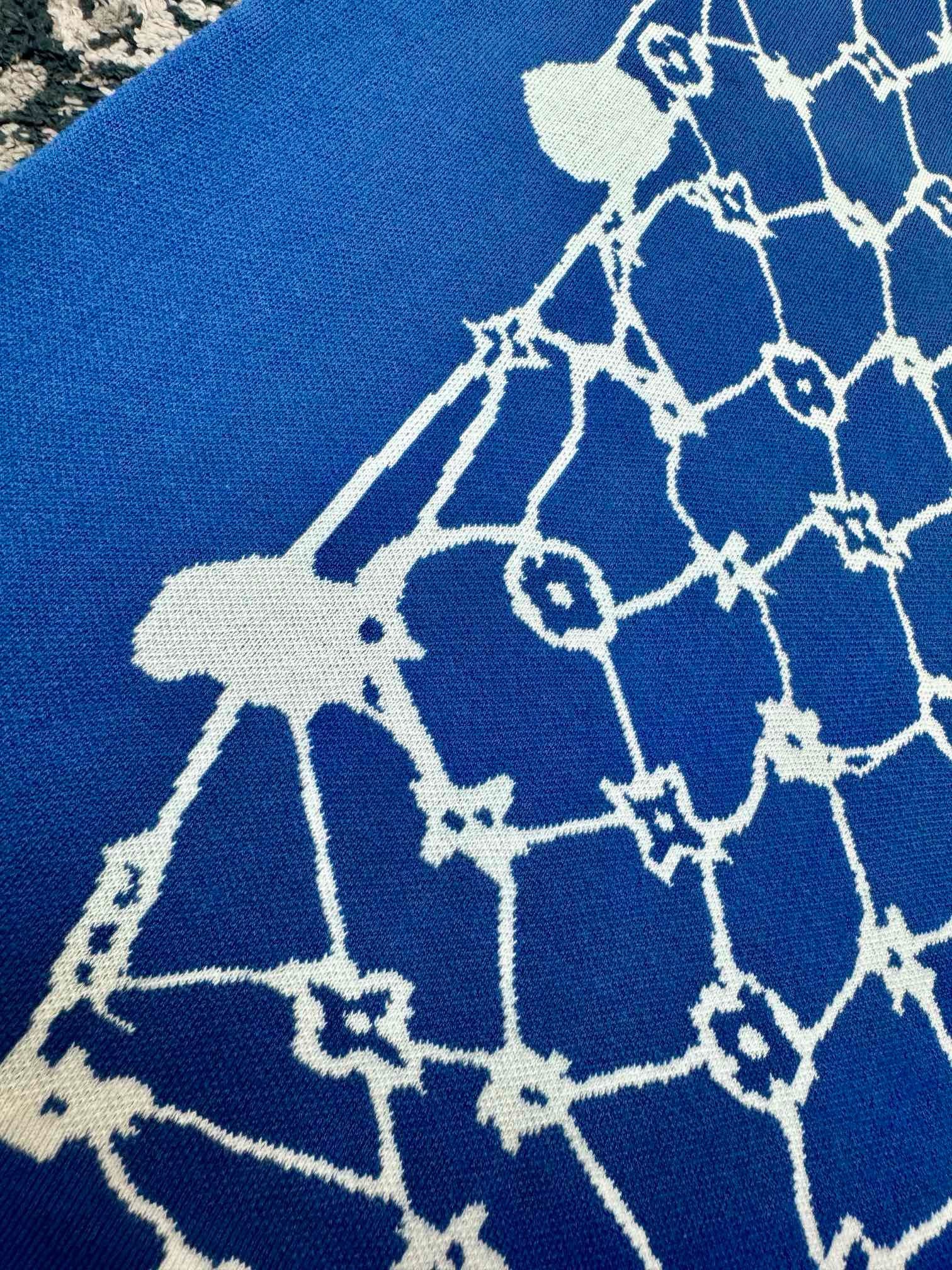 LV TSHIRT - Image 5
