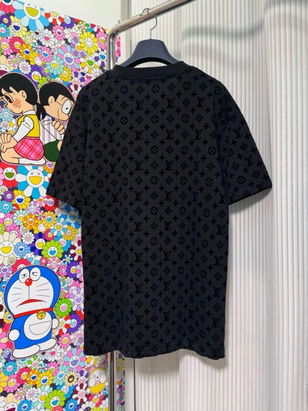 LV TSHIRT - Image 4