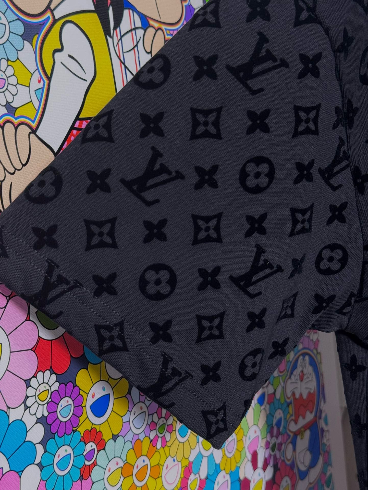 LV TSHIRT - Image 7