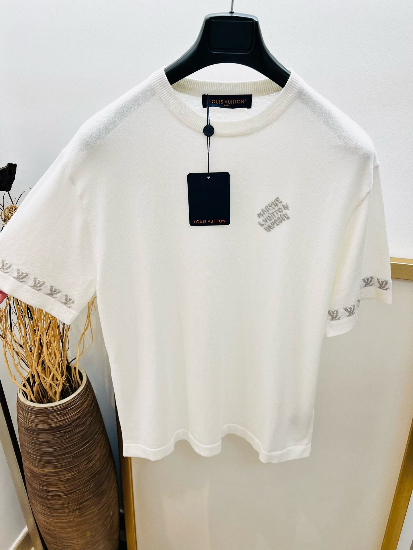 LV TSHIRT - Image 3