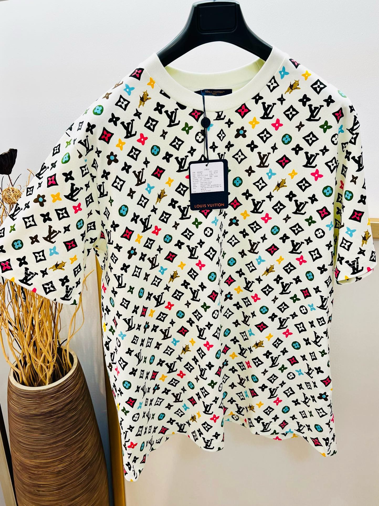 LV TSHIRT - Image 3