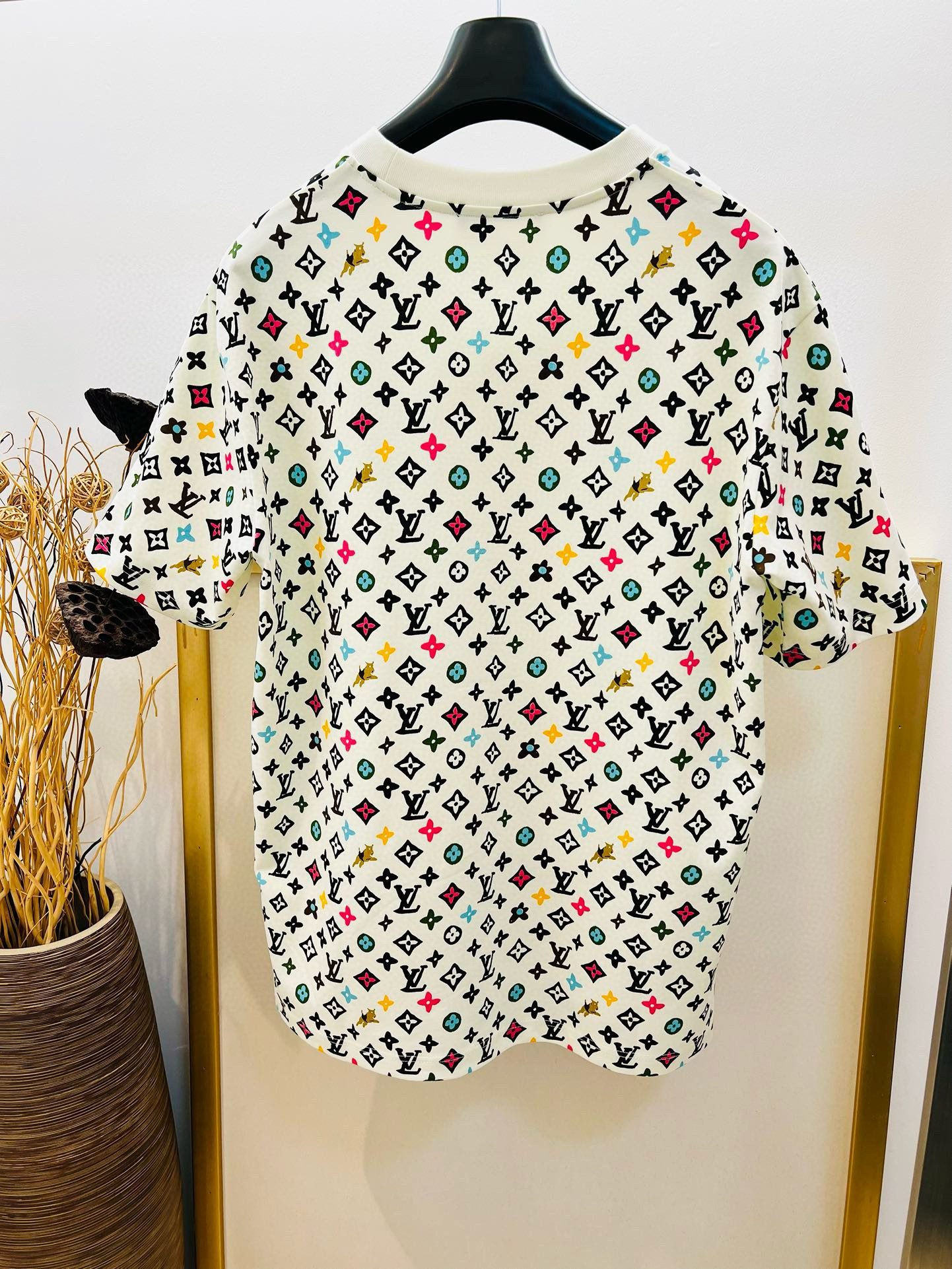 LV TSHIRT - Image 5