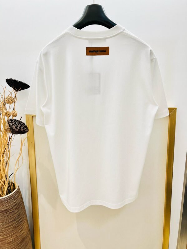 LV TSHIRT - Image 4