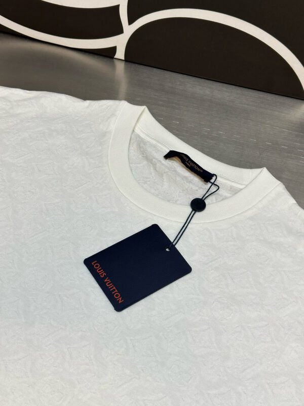 LV TSHIRT - Image 6