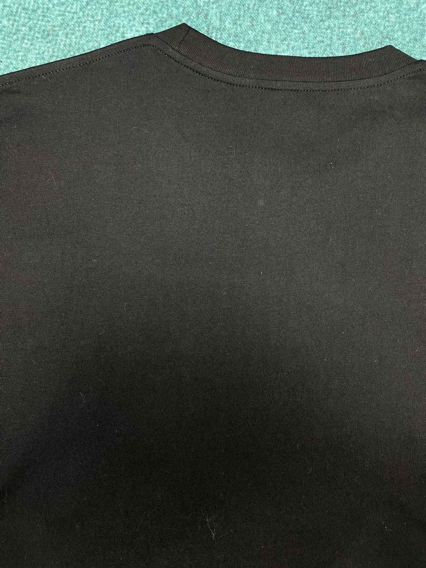 LV TSHIRT - Image 5