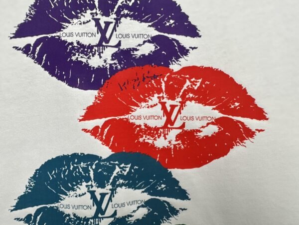 LV TSHIRT - Image 8