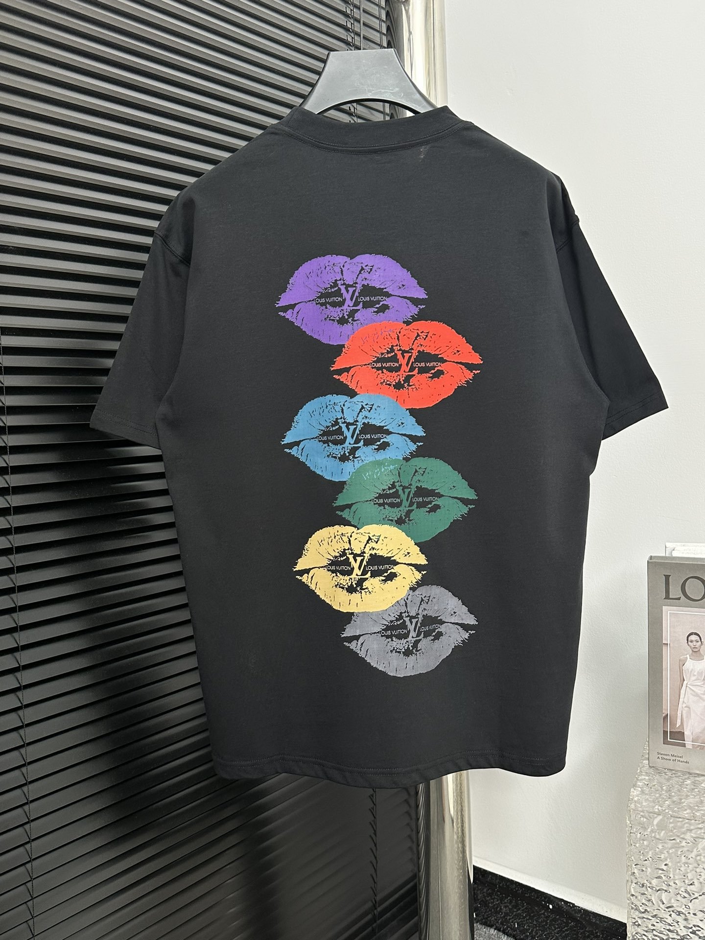 LV TSHIRT - Image 3