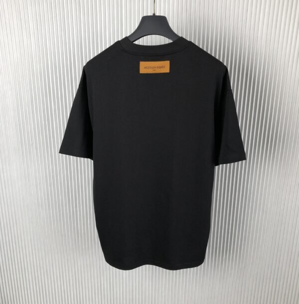 LV TSHIRT - Image 4