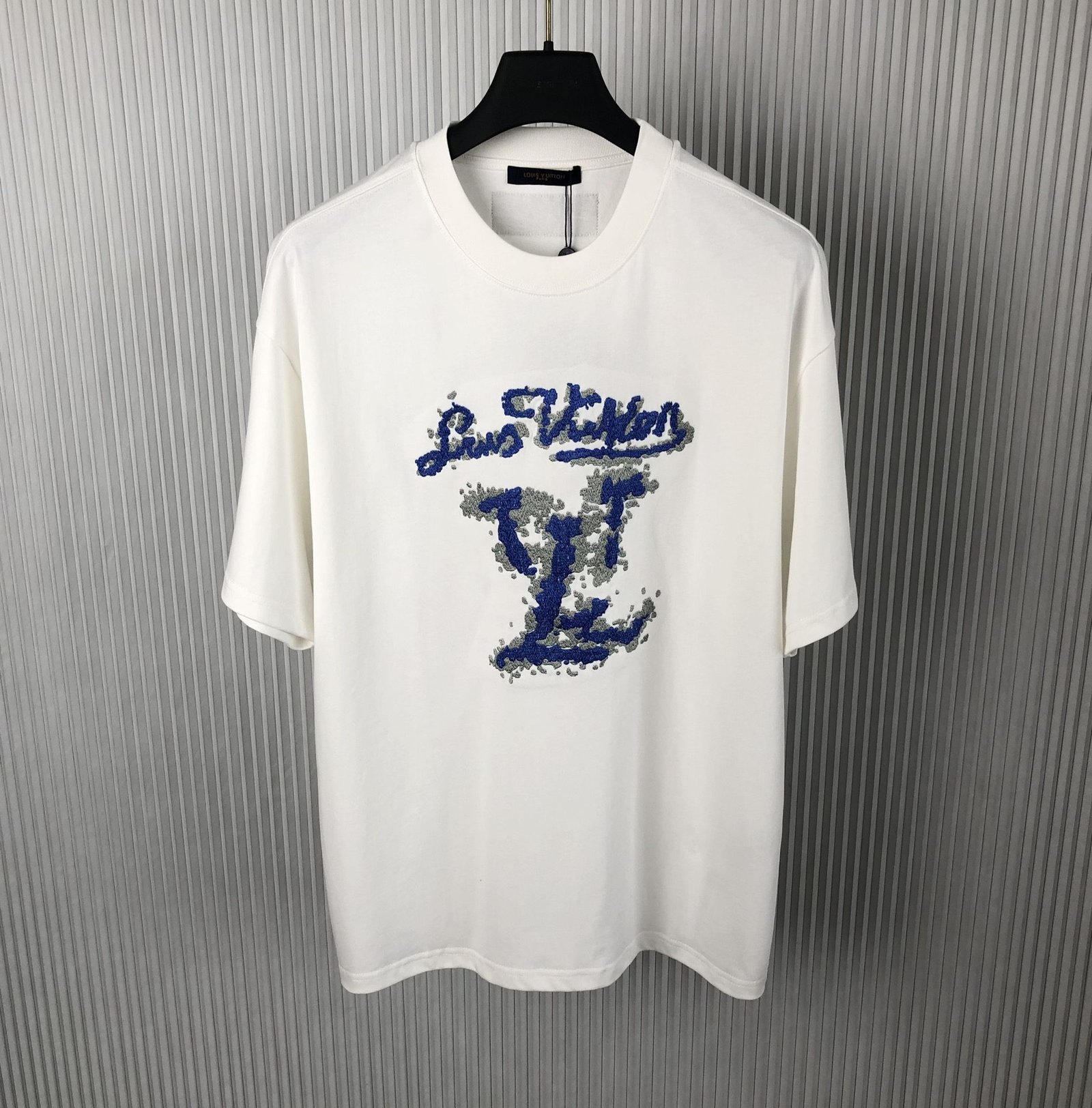 LV TSHIRT - Image 2